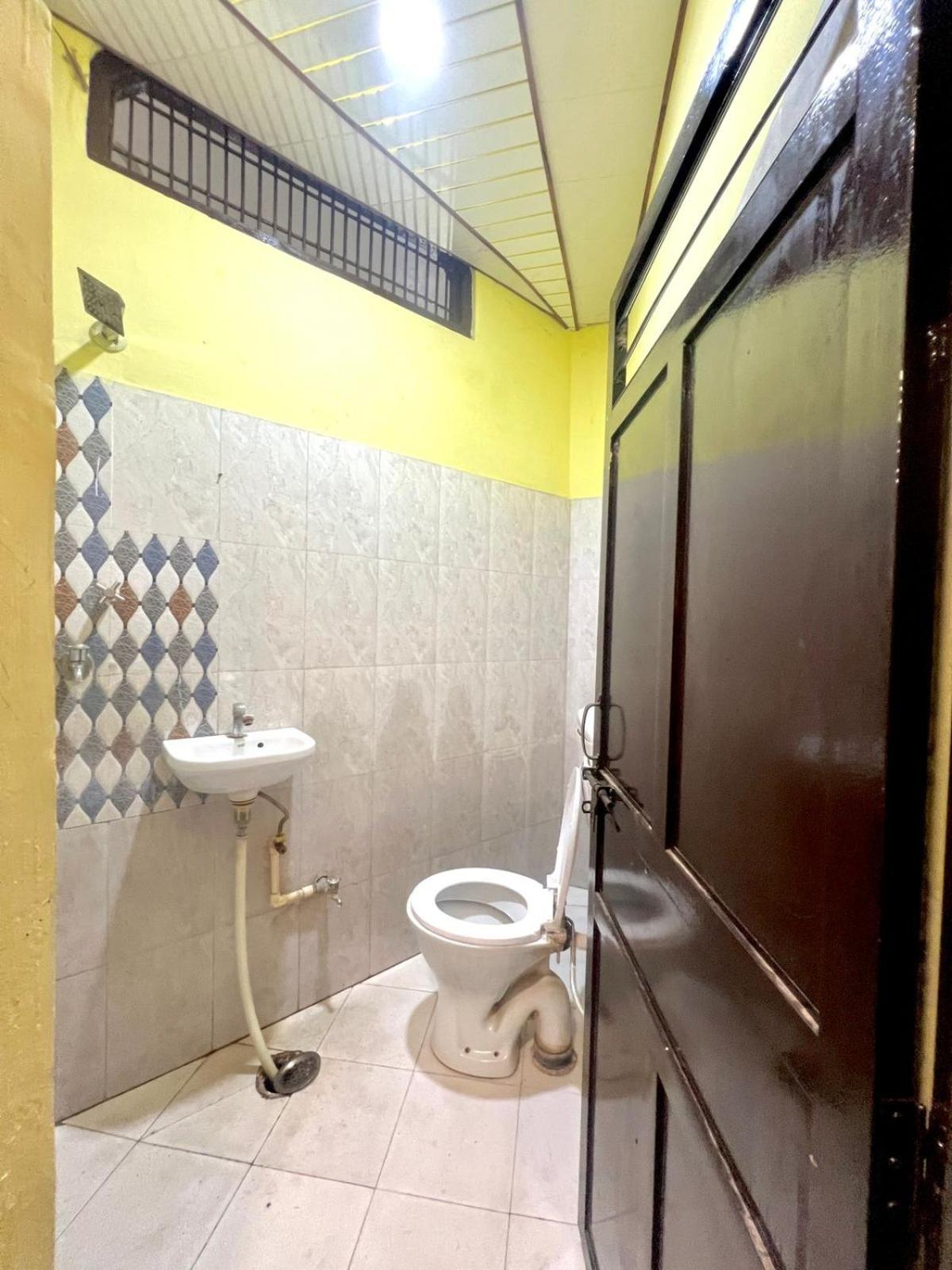 Durga P Guest House Near Harishchandra Ghat Váránaszi Kültér fotó